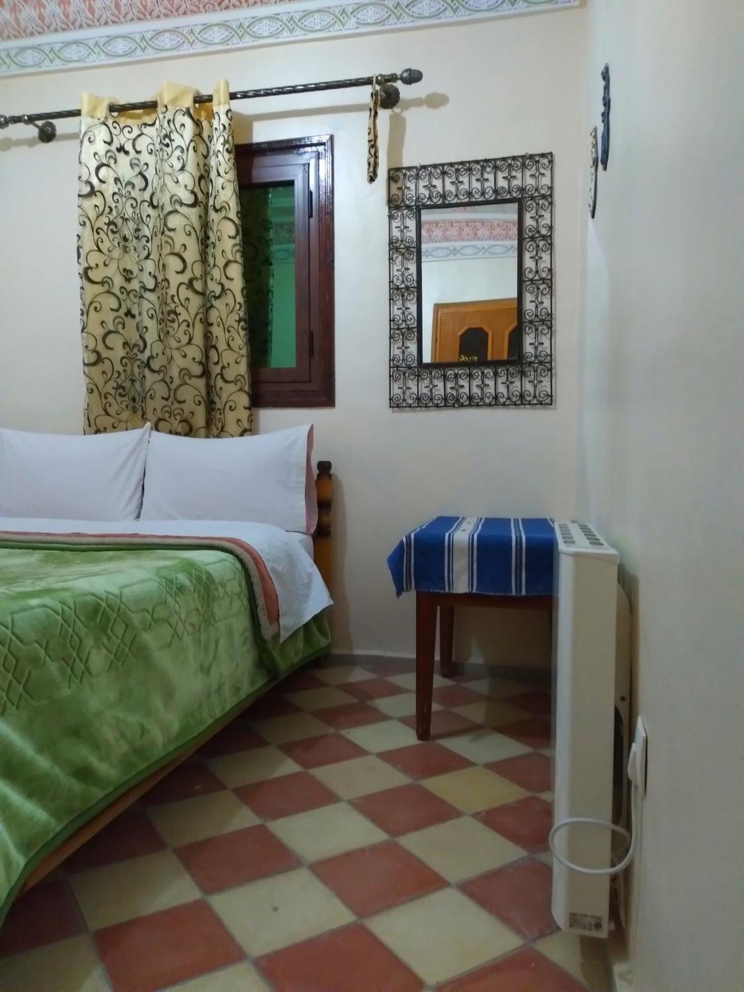 Berbere De La Montagne Hotel Imdiazene Room photo